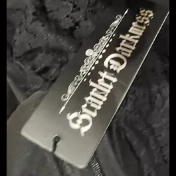 SCARLET DARKNESS Gothic Dress Lace Top Asymmetrical Hem medium NWT - Picture 9 of 10